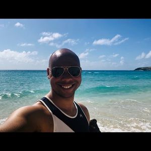 Meet your Posher, Jason